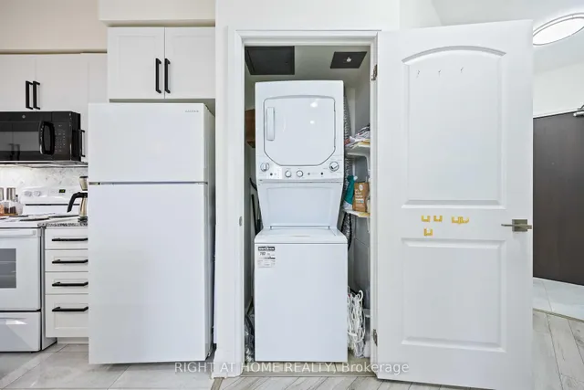 Additional image 36 of 1060 Sheppard Ave Unit 1521