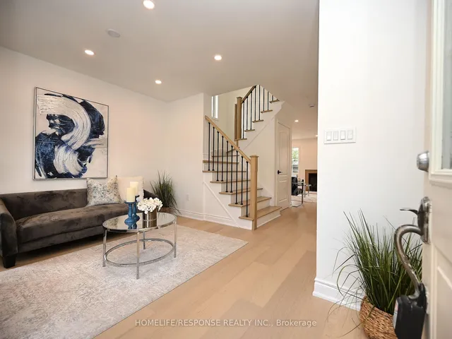 Additional image 3 of 1119 KELLY Gate