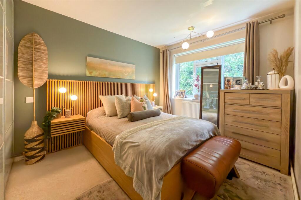 Additional image 6 of Reynolds Crescent, Sandridge, St. Albans, Hertfordshire, AL4