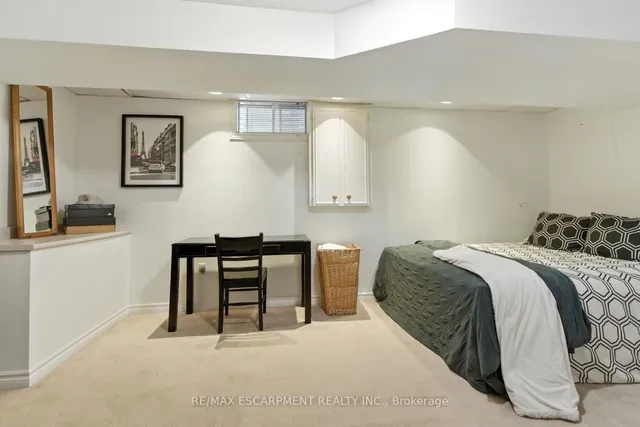 Additional image 29 of 580 Deerhurst Dr