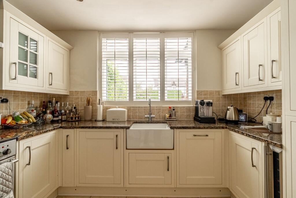 Additional image 5 of Radlett Road, Frogmore, St. Albans, Hertfordshire, AL2