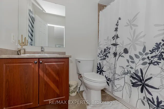 Additional image 30 of 24 Ignatius Lane