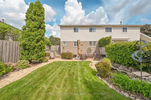 Additional image 49 of 2 Fontaine Crt