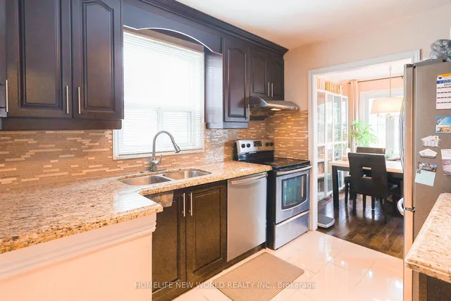 Additional image 43 of 34 Greylawn Cres