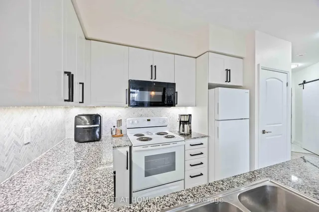 Additional image 29 of 1060 Sheppard Ave Unit 1521