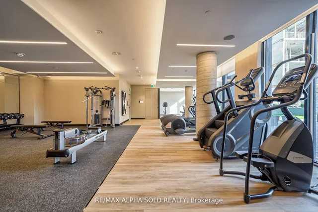 Additional image 32 of 2020 Bathurst St Unit 1108