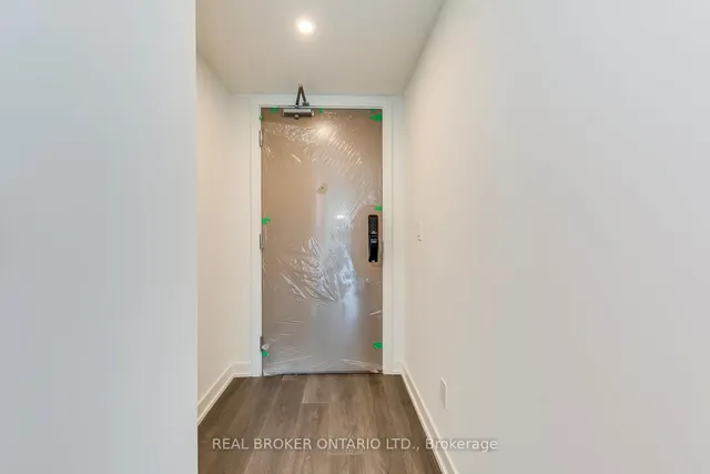 Additional image 2 of 370 Martha St Unit 303