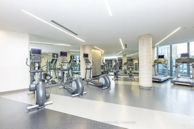 Additional image 40 of 51 East Liberty St Unit 2215