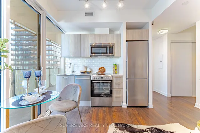 Additional image 6 of 42 Charles St Unit 3001