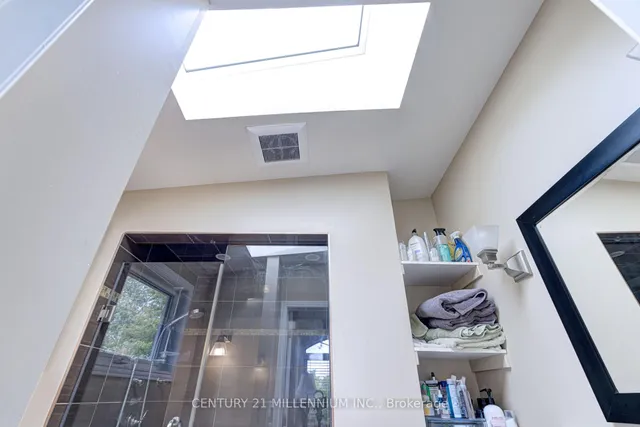 Additional image 26 of 17 Evesham Cres