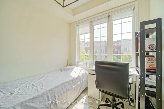 Additional image 25 of 33 Island Rd Unit 6