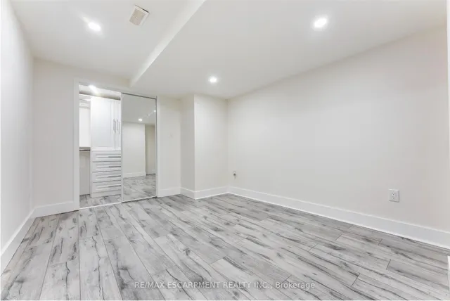 Additional image 34 of 4 Mckibbon Ave