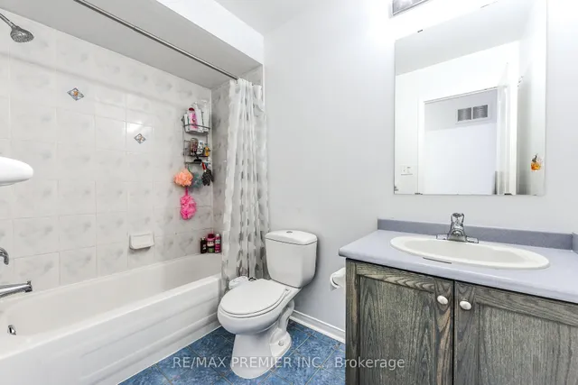 Additional image 24 of 77 Wilmont Crt