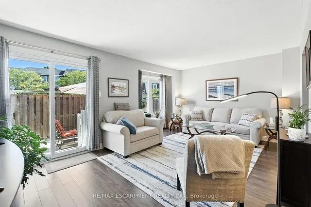 Additional image 14 of 2254 Upper Middle Rd Unit 3