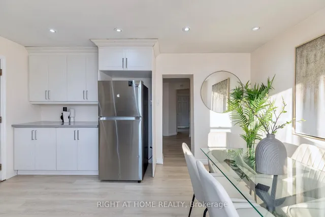 Additional image 10 of 266 Earlscourt Ave