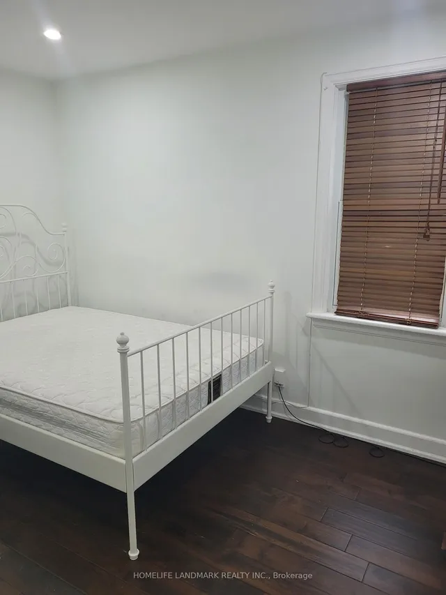 Additional image 18 of 20 Ainslie Ave