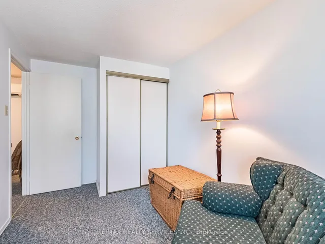 Additional image 32 of 20 Jasmine Sq