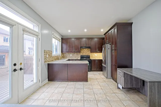 Additional image 15 of 35 Abitibi Lake Dr