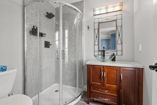 Additional image 29 of 43 Third Rd