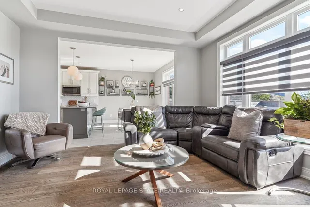 Additional image 6 of 11 Secinaro Ave