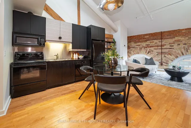 Additional image 5 of 81A Front St Unit 409