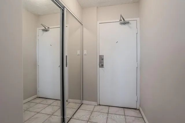 Additional image 8 of 975 Warwick Crt Unit 1510