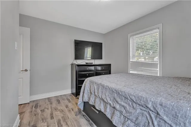 Additional image 34 of 318 East 43rd St