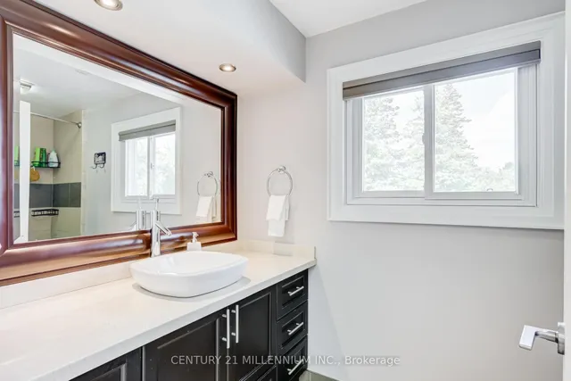 Additional image 28 of 14 Greystone Cres