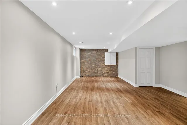 Additional image 41 of 980 Clark Blvd