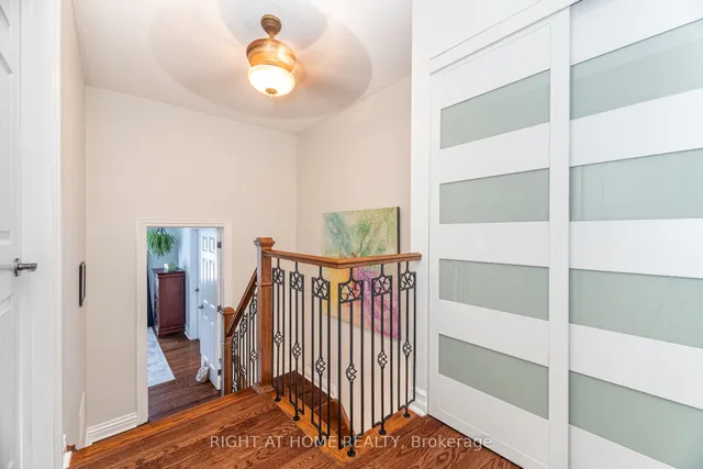 Additional image 20 of 4 Cantrill Crt