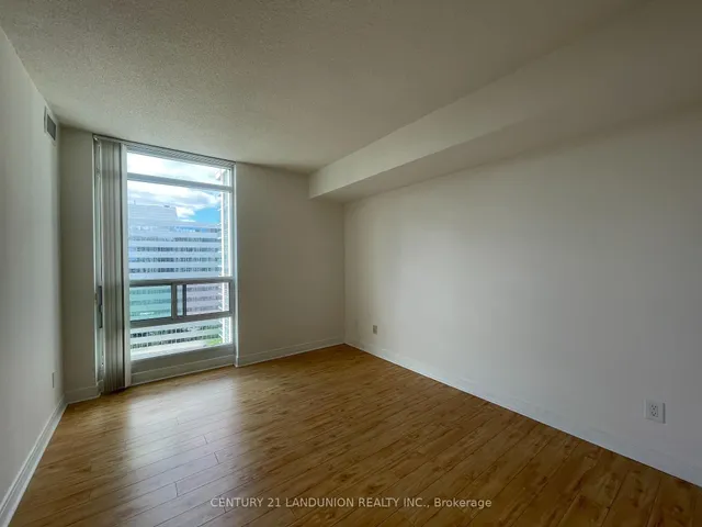 Additional image 8 of 35 Bales Ave Unit 2115