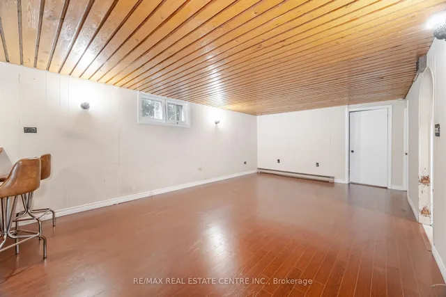 Additional image 33 of 1048 Melton Dr