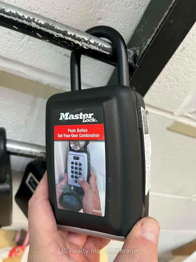 Additional image 27 of 62 Forest Manor Rd Unit 605