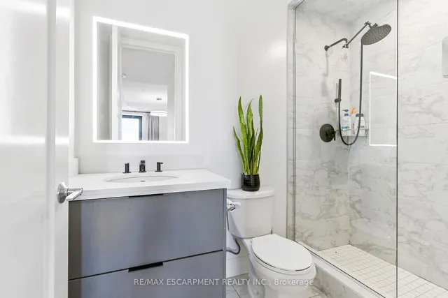 Additional image 23 of 118 King St Unit 523