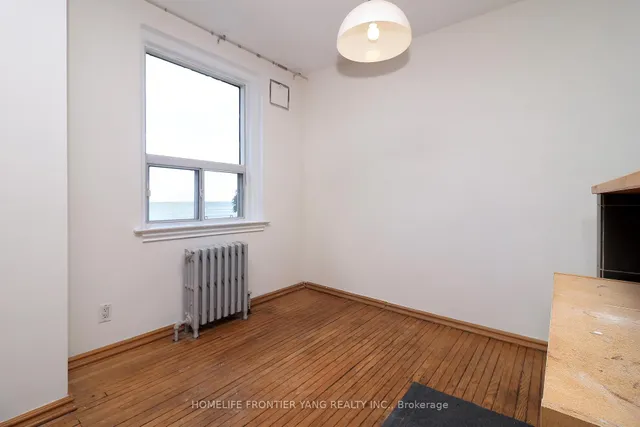 Additional image 9 of 2697 Lake Shore Blvd Unit 21