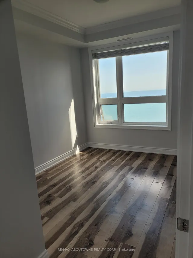 Additional image 10 of 101 Shoreview Pl Unit 510