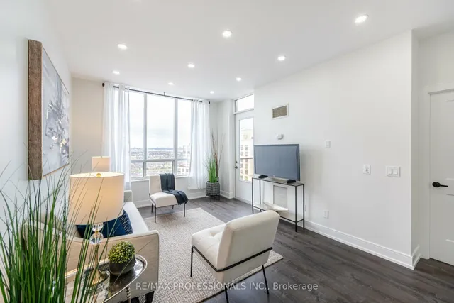 Additional image 26 of 700 Humberwood Blvd Unit PH21