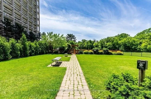 Additional image 21 of 350 QUIGLEY Rd Unit 315