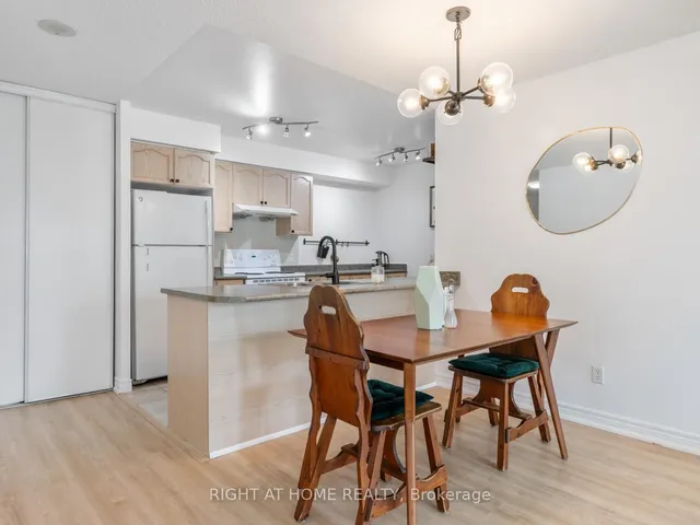 Additional image 12 of 18 Parkview Ave Unit 608