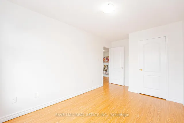 Additional image 36 of 100 Bushmill Circ