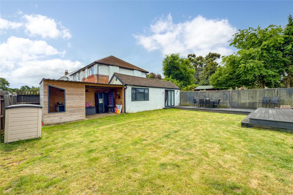 Additional image 13 of Driftwood Avenue, St. Albans, Hertfordshire, AL2