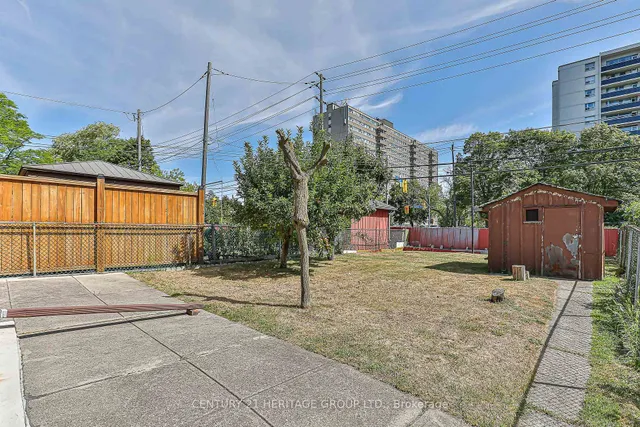 Additional image 19 of 107 Hazelnut Cres