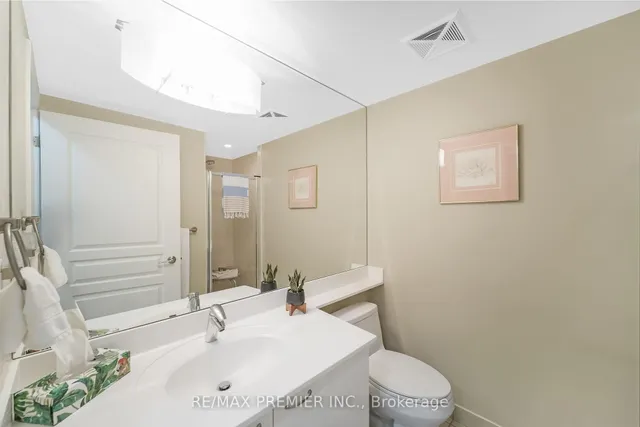 Additional image 16 of 1403 Royal York Rd Unit 216