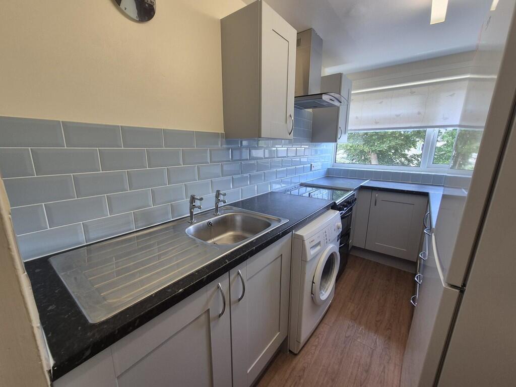 Additional image 4 of Stockbreach Close, Hatfield