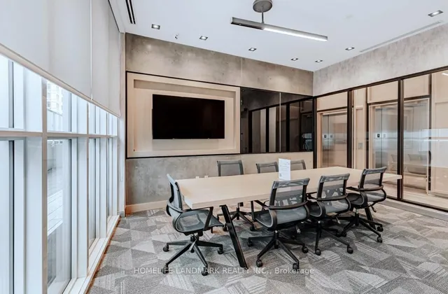 Additional image 26 of 77 Mutual St Unit 405