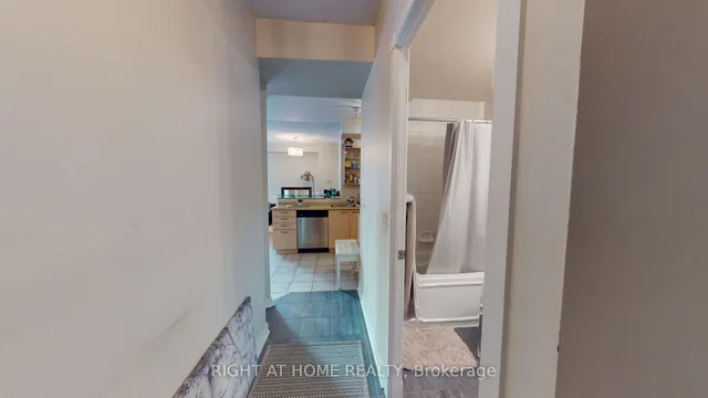 Additional image 5 of 438 Richmond St Unit 908