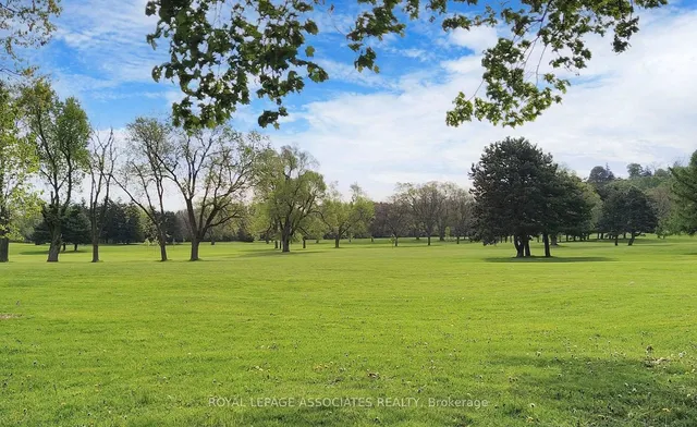 Additional image 25 of 100 Beddoe Dr Unit 25