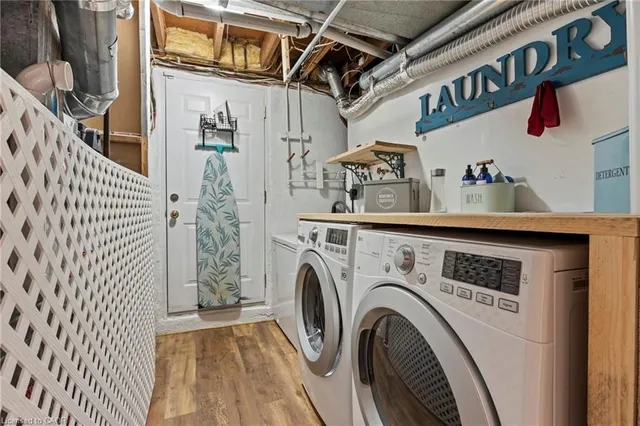 Additional image 25 of 992 Garth St