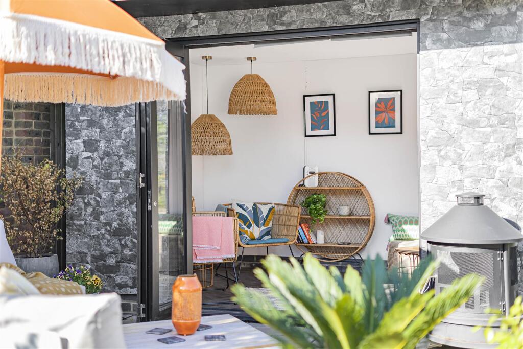 Additional image 25 of Codicote Road, Welwyn