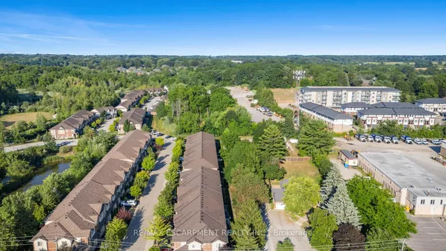 Additional image 48 of 10 LIDDYCOAT Lane Unit 4